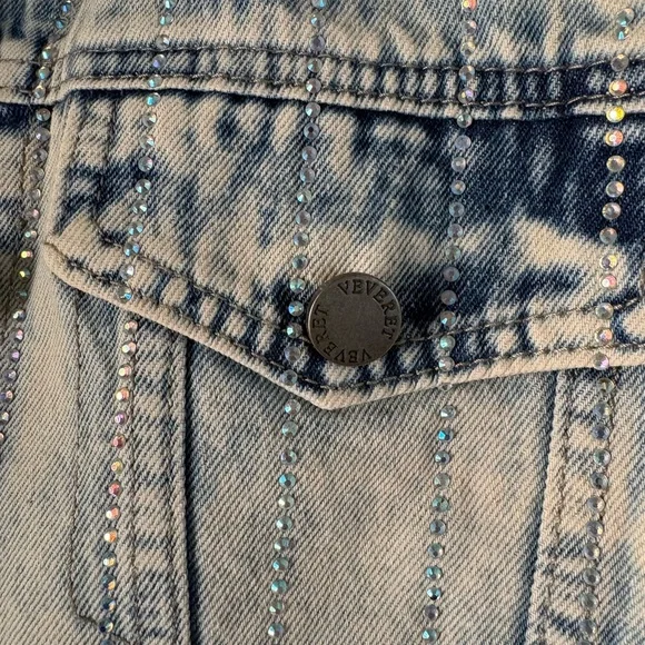 VeVeret Light Blue Denim Vest - Picture 3 of 10